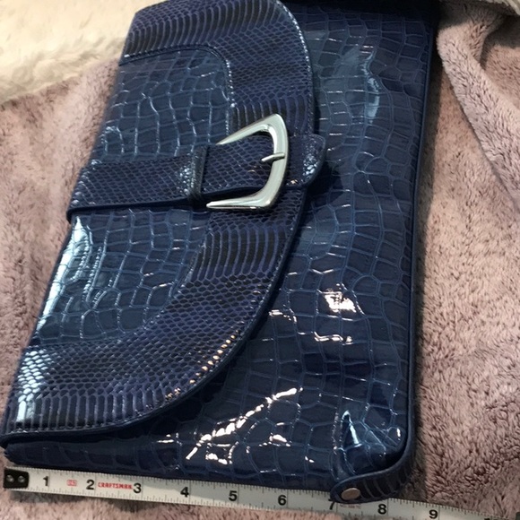 NWOT WHBM Oversized Clutch - Picture 5 of 12